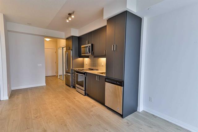 2018 - 7895 Jane St, Condo with 1 bedrooms, 1 bathrooms and 0 parking in Vaughan ON | Image 11