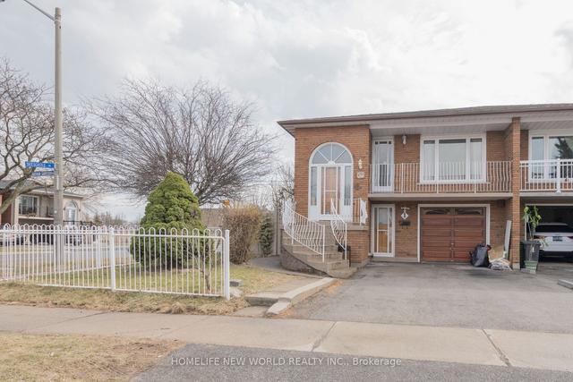 1 Arthur Griffith Dr, House semidetached with 5 bedrooms, 3 bathrooms and 3 parking in Toronto ON | Image 12
