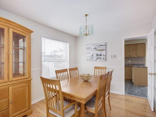 87 Violet St, House detached with 4 bedrooms, 4 bathrooms and 4 parking in Barrie ON | Image 3