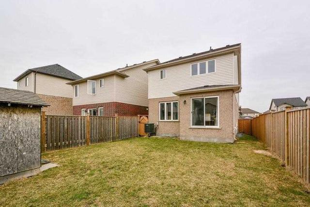 83 Laughland Lane, House detached with 3 bedrooms, 4 bathrooms and 4 parking in Guelph ON | Image 2