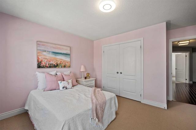 1061 Ralston Cres, House detached with 4 bedrooms, 4 bathrooms and 4 parking in Newmarket ON | Image 14