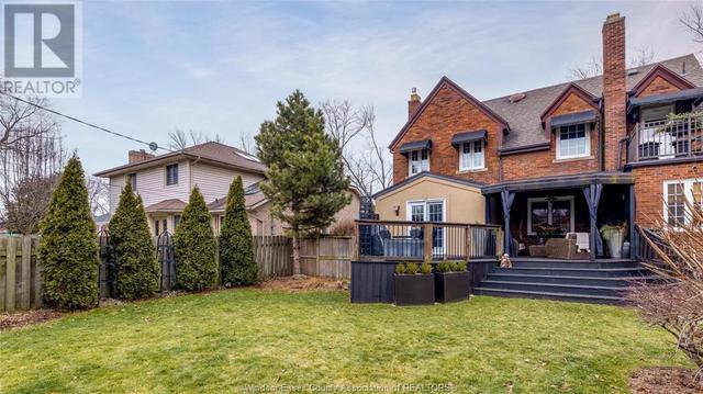 3130 California, House detached with 3 bedrooms, 1 bathrooms and null parking in Windsor ON | Image 36