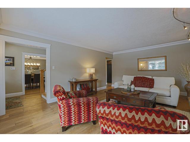 12620 52b Av Nw, House detached with 3 bedrooms, 4 bathrooms and 4 parking in Edmonton AB | Image 7