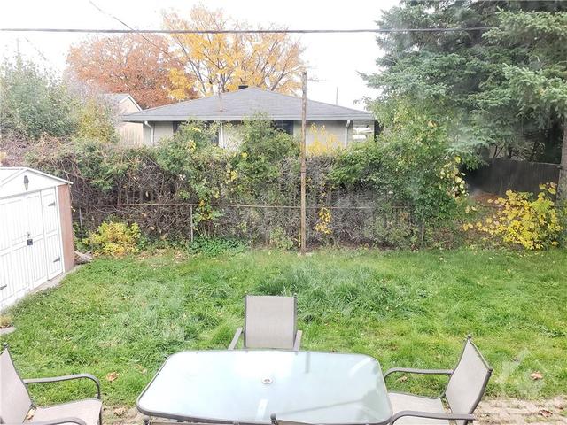 1335 Avenue T Avenue, House detached with 4 bedrooms, 2 bathrooms and 4 parking in Ottawa ON | Image 21