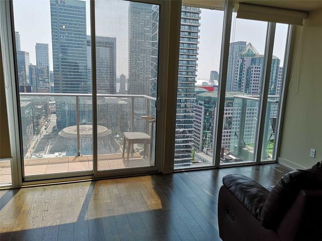2802 - 126 Simcoe St, Condo with 1 bedrooms, 1 bathrooms and 0 parking in Toronto ON | Image 8