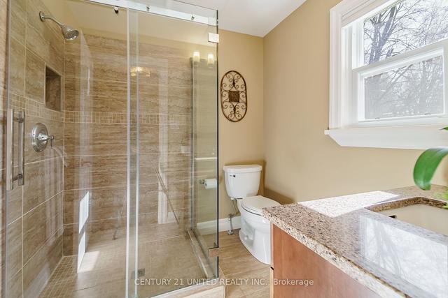 440 Rosedale Ave, House detached with 3 bedrooms, 3 bathrooms and 6 parking in Peterborough ON | Image 9