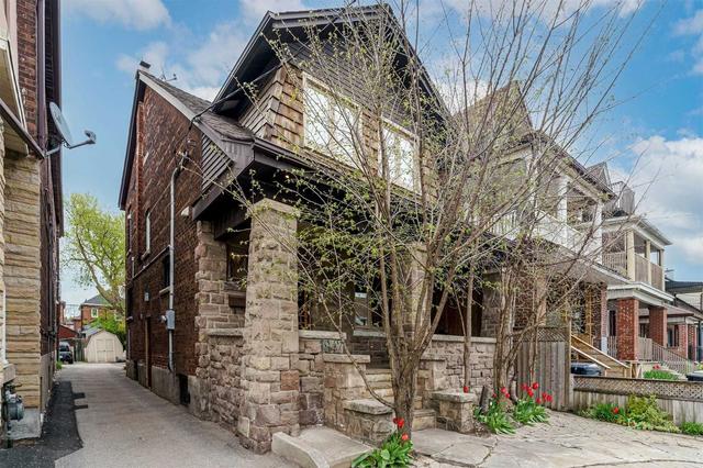 1847 Dufferin St, House detached with 5 bedrooms, 5 bathrooms and 3 parking in Toronto ON | Image 1