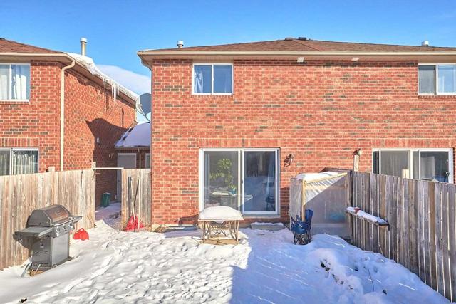 283 Dunsmore Lane, House attached with 3 bedrooms, 2 bathrooms and 2 parking in Barrie ON | Image 5