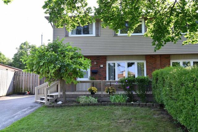 22 Wedgewood Ave, House semidetached with 4 bedrooms, 2 bathrooms and 3 parking in Hamilton ON | Image 12