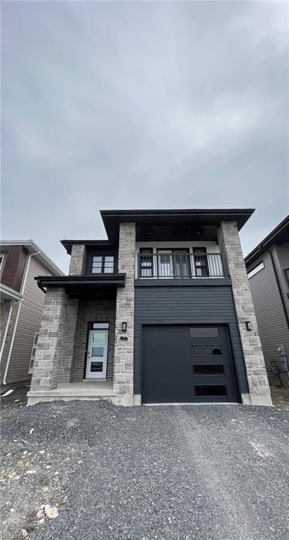 39 Erie Court, House detached with 4 bedrooms, 2 bathrooms and 3 parking in Loyalist ON | Image 1
