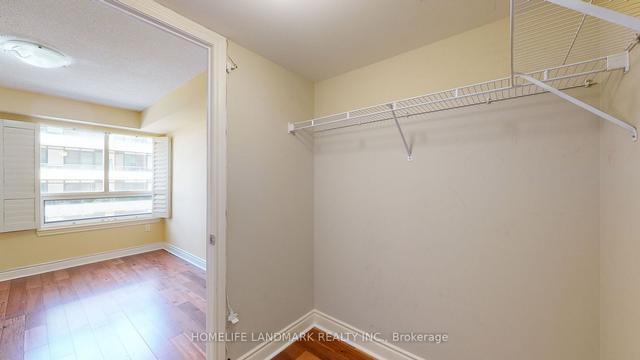 405 - 12 Rean Dr, Condo with 2 bedrooms, 2 bathrooms and 2 parking in Toronto ON | Image 7