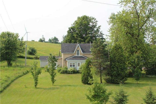 403854 Grey Road 4 Rd, House detached with 5 bedrooms, 2 bathrooms and 8 parking in West Grey ON | Image 2