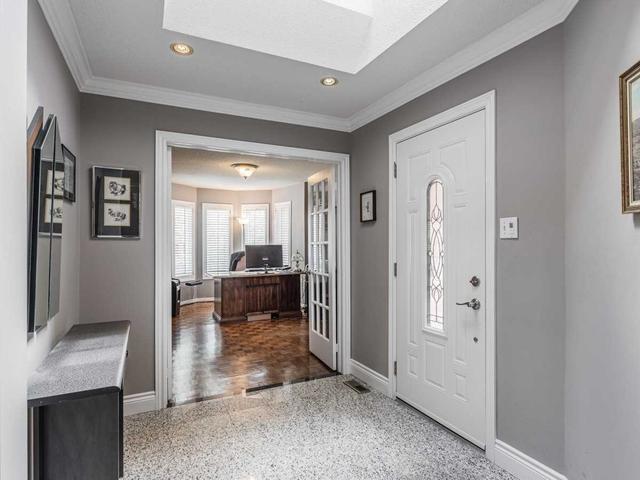 208 Roseborough Cres, House detached with 4 bedrooms, 4 bathrooms and 6 parking in Vaughan ON | Image 23