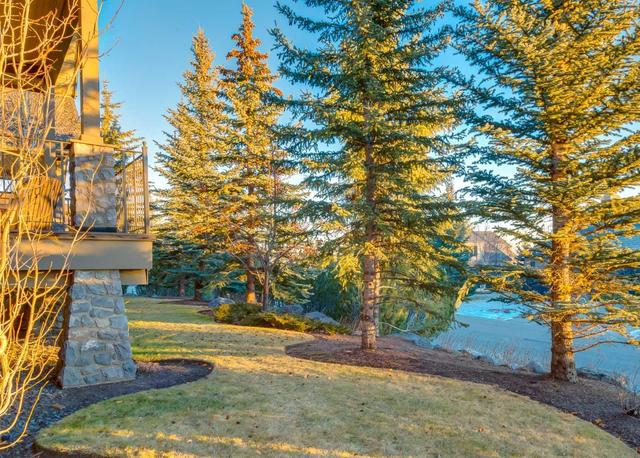 75 Granite Ridge, Home with 3 bedrooms, 3 bathrooms and 4 parking in Rocky View County AB | Image 10