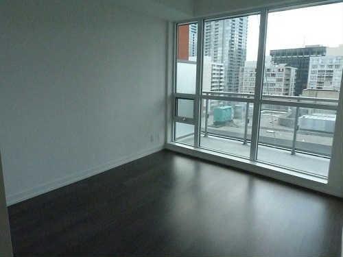 1002 - 89 Dunfield Ave, Condo with 1 bedrooms, 1 bathrooms and 1 parking in Toronto ON | Image 7