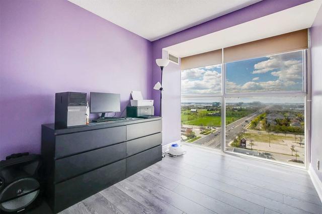 1804 - 25 Trailwood Dr, Condo with 2 bedrooms, 2 bathrooms and 1 parking in Mississauga ON | Image 11