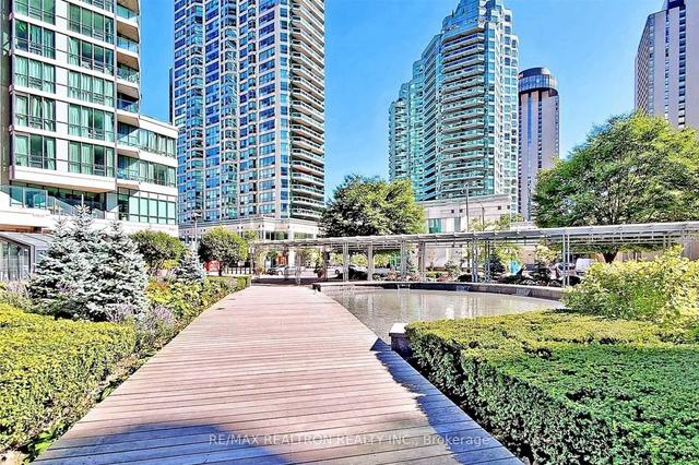 2105 - 33 Bay St, Condo with 1 bedrooms, 1 bathrooms and 0 parking in Toronto ON | Image 13