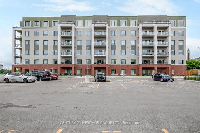 404 - 64 Queen St S, Condo with 2 bedrooms, 2 bathrooms and 1 parking in New Tecumseth ON | Image 12