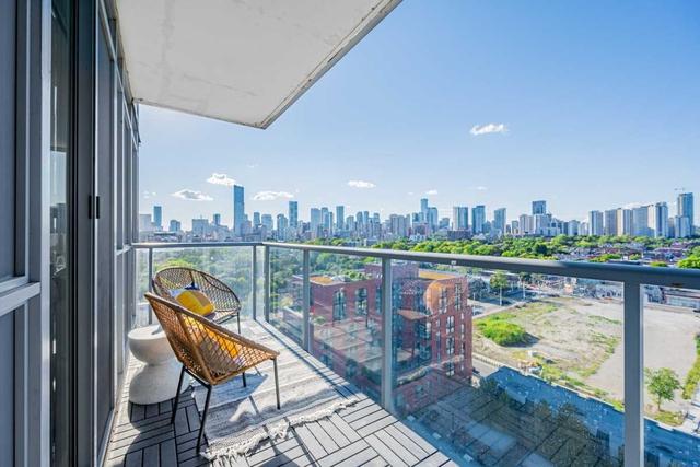 1501 - 25 Cole St, Condo with 2 bedrooms, 2 bathrooms and 1 parking in Toronto ON | Image 5