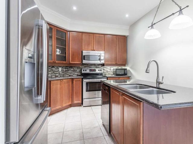 35 Delabo Dr, House detached with 6 bedrooms, 5 bathrooms and 2 parking in Toronto ON | Image 24