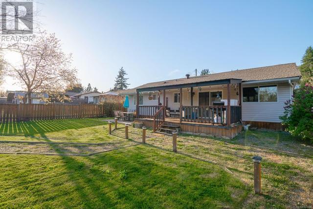 1425 White St, House detached with 3 bedrooms, 1 bathrooms and 4 parking in Nanaimo BC | Image 26