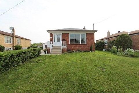 363 Southview Rd, House detached with 3 bedrooms, 2 bathrooms and 9 parking in Oakville ON | Image 3