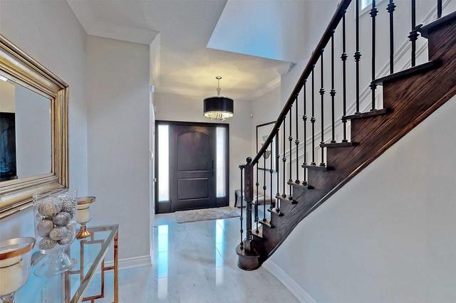 553 Davos Rd, House detached with 4 bedrooms, 3 bathrooms and 4 parking in Vaughan ON | Image 8