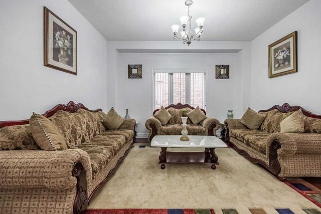 67 Watchman Rd, House detached with 4 bedrooms, 6 bathrooms and 6 parking in Brampton ON | Image 31