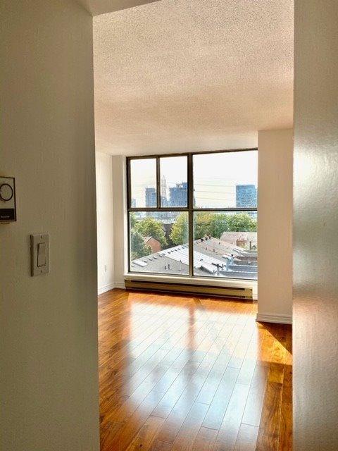 708 - 65 Scadding Ave, Condo with 2 bedrooms, 2 bathrooms and 1 parking in Toronto ON | Image 14