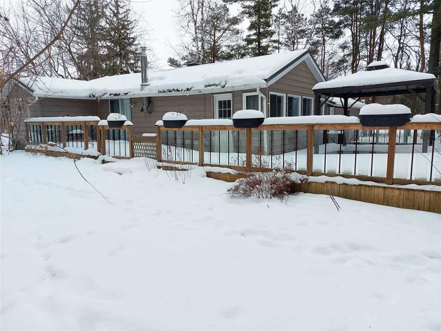 709 Florence Rd, House detached with 1 bedrooms, 1 bathrooms and 6 parking in Innisfil ON | Image 3