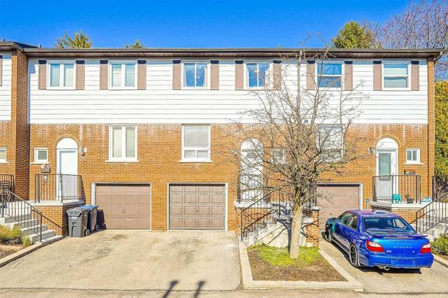 24 - 2445 Homelands Dr, Townhouse with 3 bedrooms, 3 bathrooms and 2 parking in Mississauga ON | Image 1