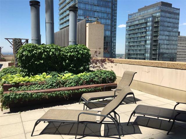 lph7 - 25 Grenville St, Condo with 1 bedrooms, 1 bathrooms and 1 parking in Toronto ON | Image 21