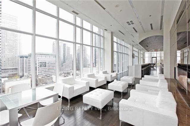 305 - 126 Simcoe St, Condo with 1 bedrooms, 1 bathrooms and 0 parking in Toronto ON | Image 7