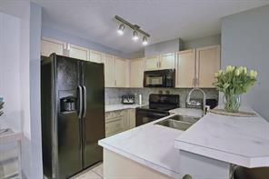 2104 - 70 Panamount Drive Nw, Condo with 2 bedrooms, 2 bathrooms and 1 parking in Calgary AB | Image 8