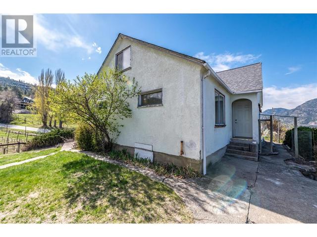 105 Spruce Road, House detached with 4 bedrooms, 3 bathrooms and null parking in Penticton BC | Image 54