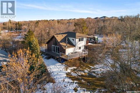 256 Woodland Avenue, House detached with 4 bedrooms, 3 bathrooms and null parking in Buena Vista SK | Card Image