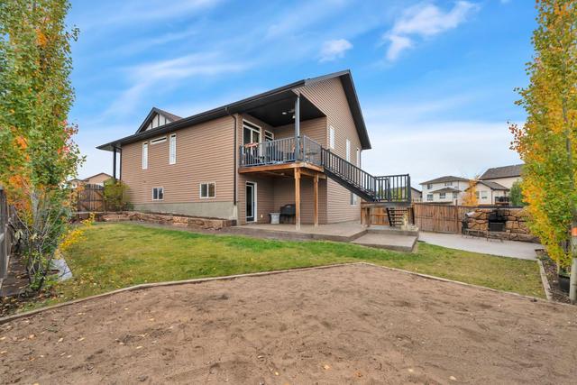 82 Lawson Close, House detached with 5 bedrooms, 3 bathrooms and 2 parking in Red Deer AB | Image 8