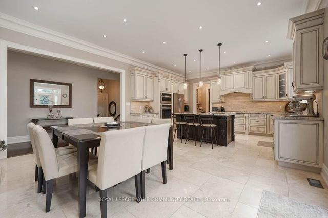 76 Elm Grove Ave, House detached with 4 bedrooms, 6 bathrooms and 12 parking in Richmond Hill ON | Image 2