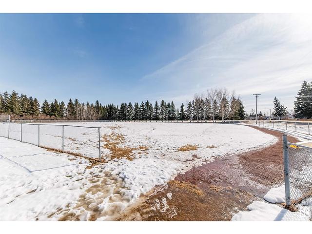 10210 103 St, House detached with 3 bedrooms, 1 bathrooms and 6 parking in Morinville AB | Image 33