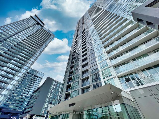 1003 - 85 Queens Wharf Rd, Condo with 1 bedrooms, 1 bathrooms and 0 parking in Toronto ON | Image 1