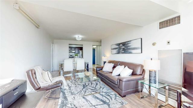 1503 - 330 Mccowan Rd, Condo with 2 bedrooms, 2 bathrooms and 1 parking in Toronto ON | Image 3