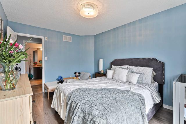 7 - 11 Cheltenham Rd, Townhouse with 3 bedrooms, 2 bathrooms and 1 parking in Barrie ON | Image 17