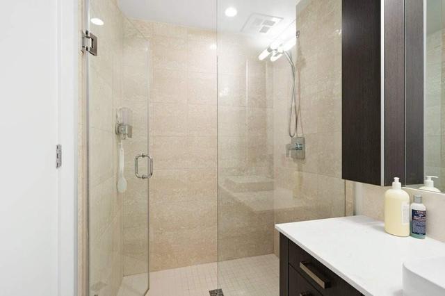 415 - 3018 Yonge St, Condo with 2 bedrooms, 2 bathrooms and 1 parking in Toronto ON | Image 5
