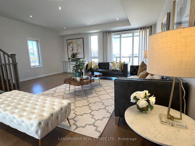 1655 Bur Oak Ave, Townhouse with 3 bedrooms, 4 bathrooms and 2 parking in Markham ON | Image 40