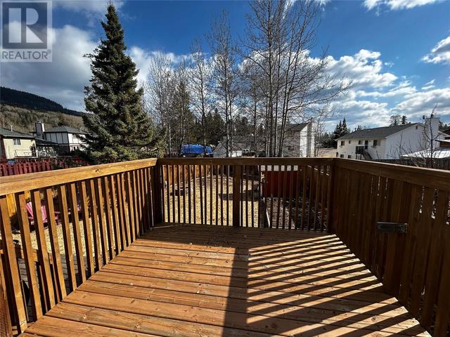 111 Bullmoose Crescent, House detached with 4 bedrooms, 2 bathrooms and null parking in Tumbler Ridge BC | Image 20