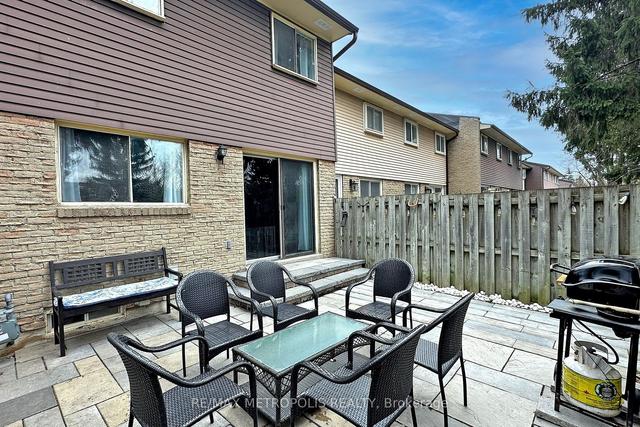 108 - 921 Burns St W, Townhouse with 3 bedrooms, 1 bathrooms and 2 parking in Whitby ON | Image 25