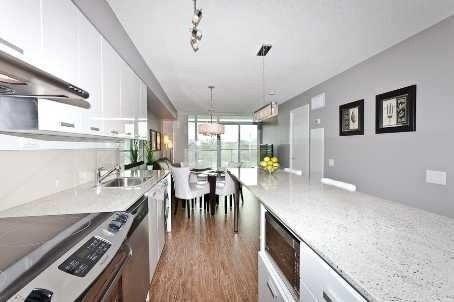501 - 33 Singer Crt, Condo with 1 bedrooms, 1 bathrooms and 1 parking in Toronto ON | Image 5