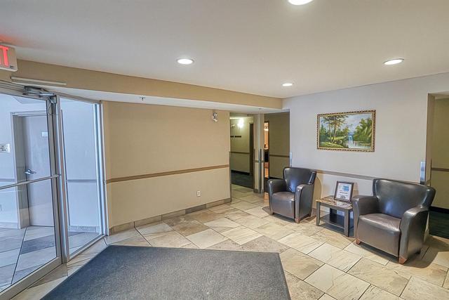 2308 - 8 Bridlecrest Drive Sw, Condo with 2 bedrooms, 2 bathrooms and 1 parking in Calgary AB | Image 36