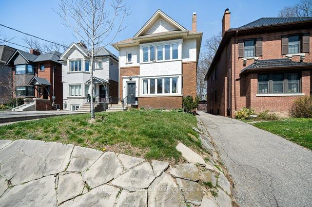 14 Kilbarry Rd, House detached with 4 bedrooms, 3 bathrooms and 5 parking in Toronto ON | Image 14