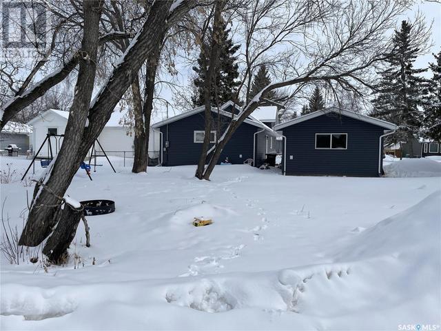 209 3rd Street Ne, House detached with 2 bedrooms, 3 bathrooms and null parking in Watson SK | Image 23